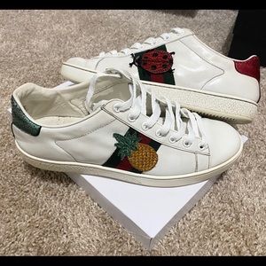 GUCCI women’s shoe 🍍🐞